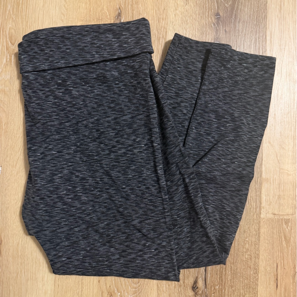 SO Women's Black Leggings